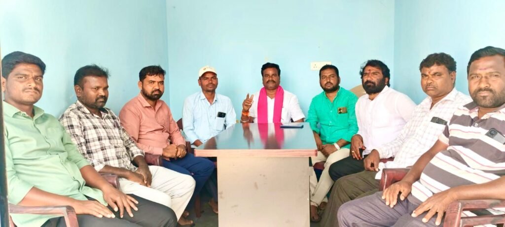 కాంగ్రెస్ పార్టీ బీసీల గొంతుకోసింది - వర్కింగ్ ప్రెసిడెంట్ నిరంజన్ గౌడ్